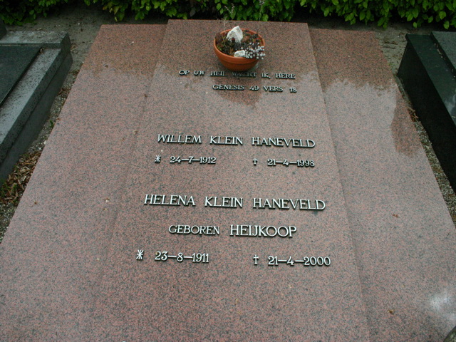 Klik voor foto in apart venster _20000421klein_haneveld.jpg