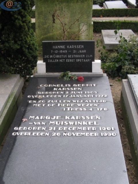 Klik voor foto in apart venster cornelis_margje_hannie.jpg