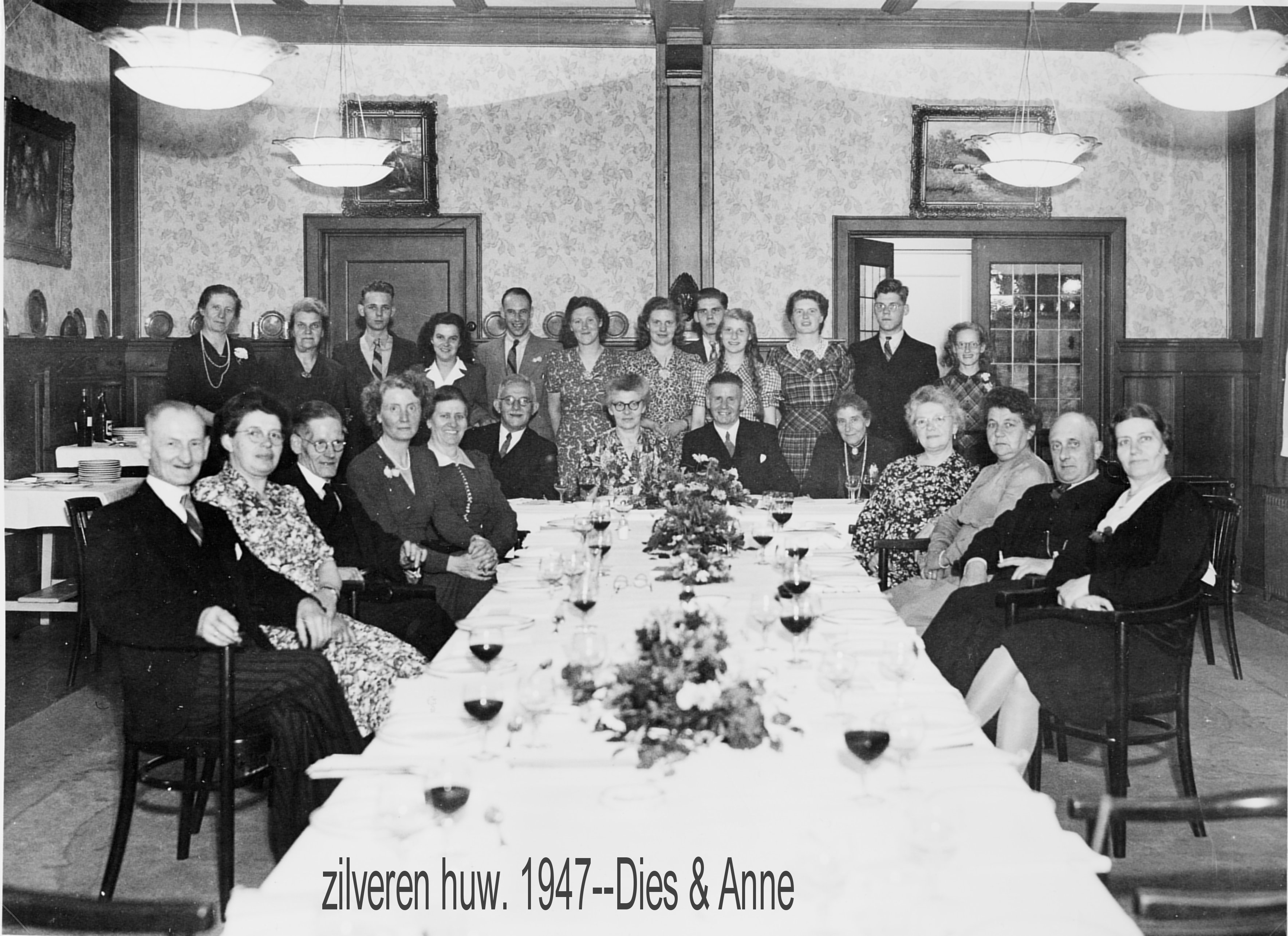 Klik voor foto in apart venster fam46.jpg