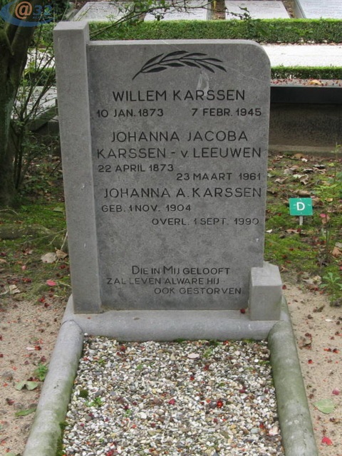 Klik voor foto in apart venster karssen_vleeuwen_karssen.jpg